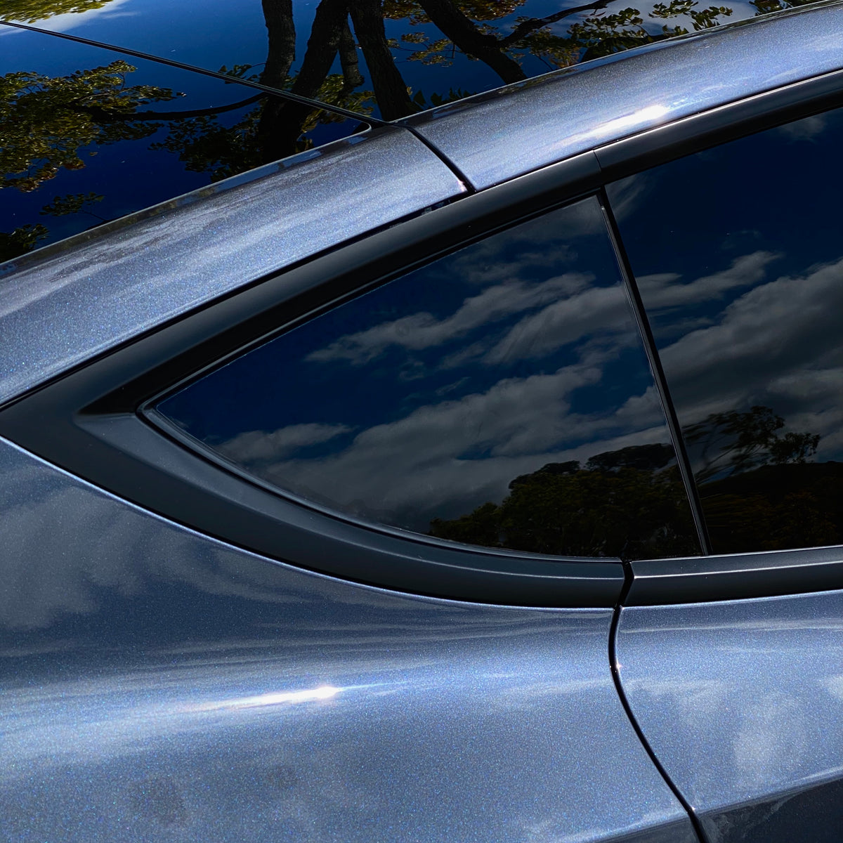 Model Y Rear Corner Window Protector Kit – Rpm Tesla Aftermarket 