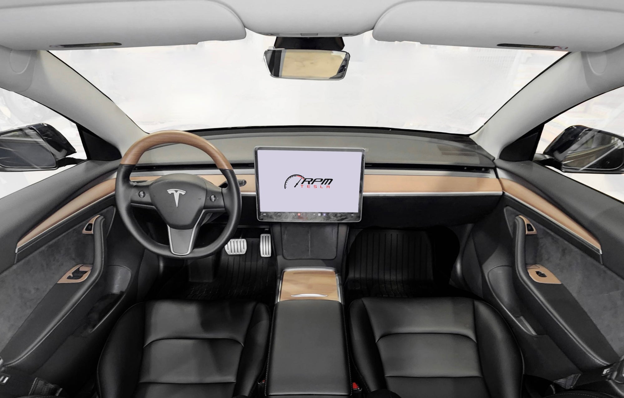 Model Y - Real Open-Pore Wood Veneer