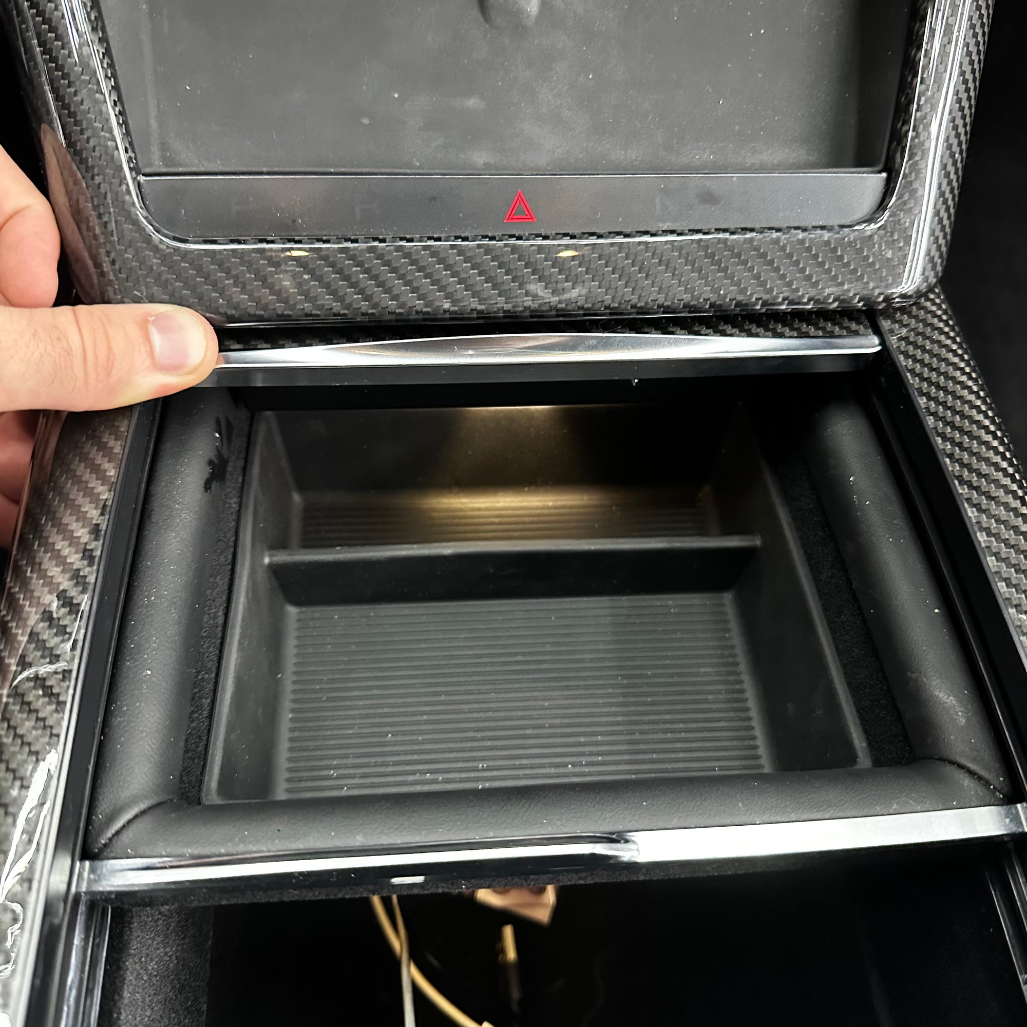 2021+ | Model S &amp; X Center Console Organizing Tray - Silicone Rubber