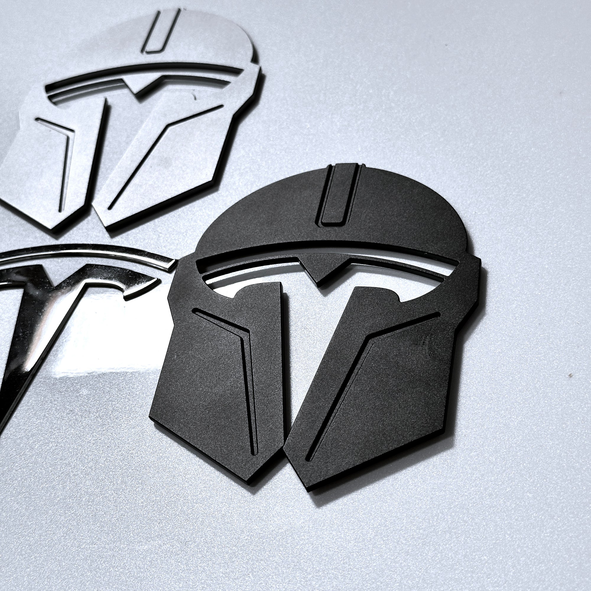 Model 3 &amp; Y Mandalorian T Logo Overlay Emblem Badge - Front Hood