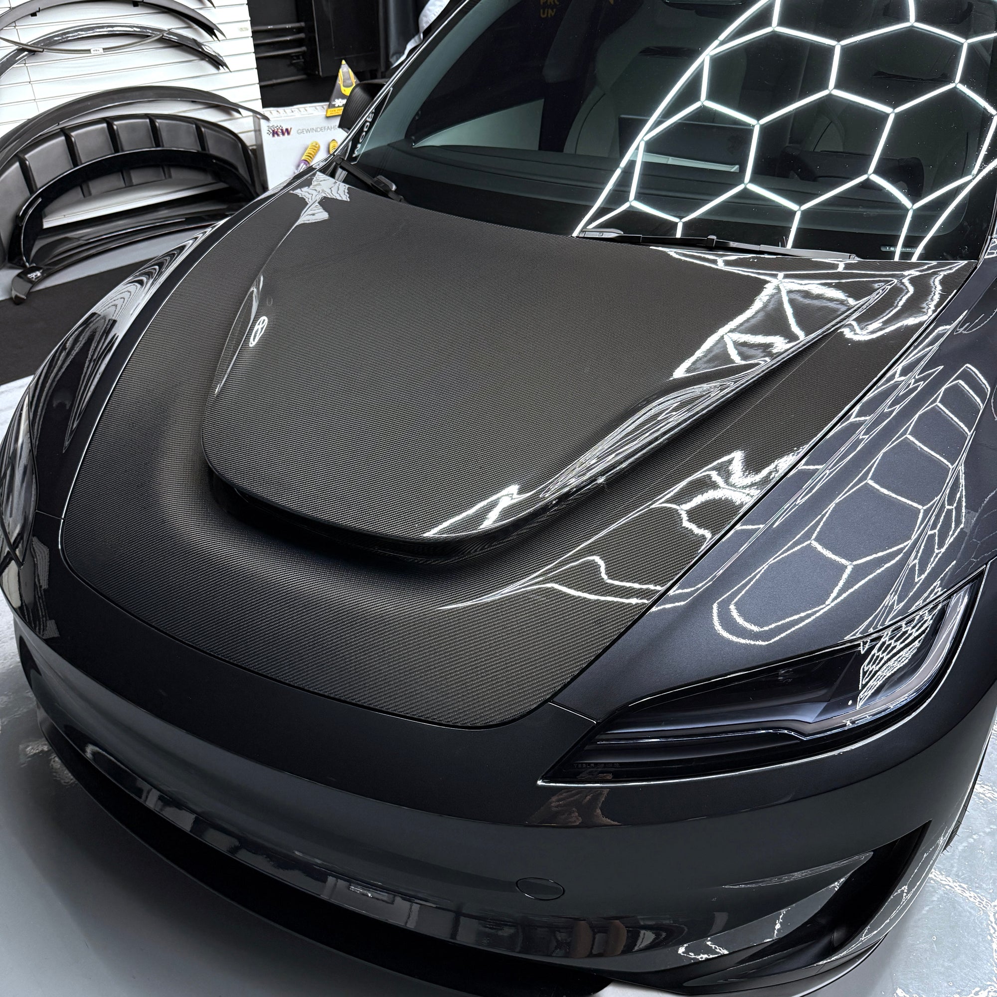 2024+ | Model 3 Highland Serpent Hood - Dual Layer with Xpel Clear Bra- Real Molded Carbon Fiber