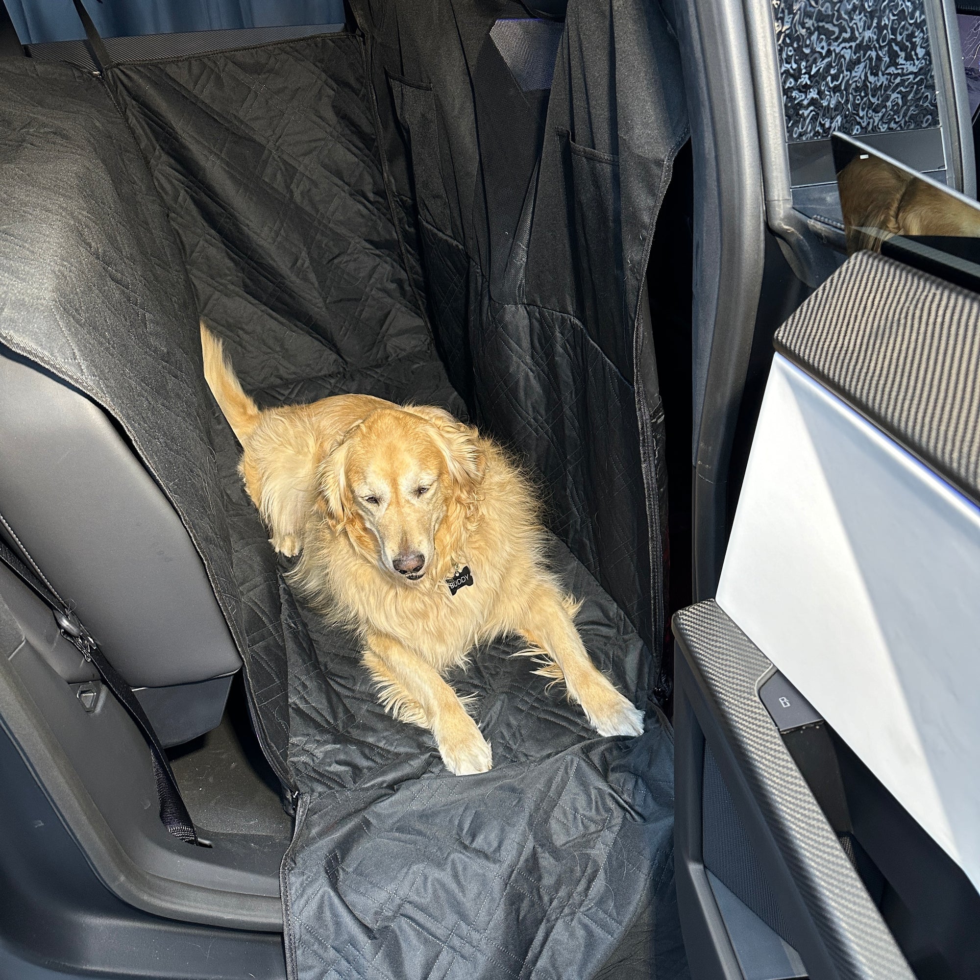 Cybertruck Backseat Large Pet Mat - Works with Seats Folded Up