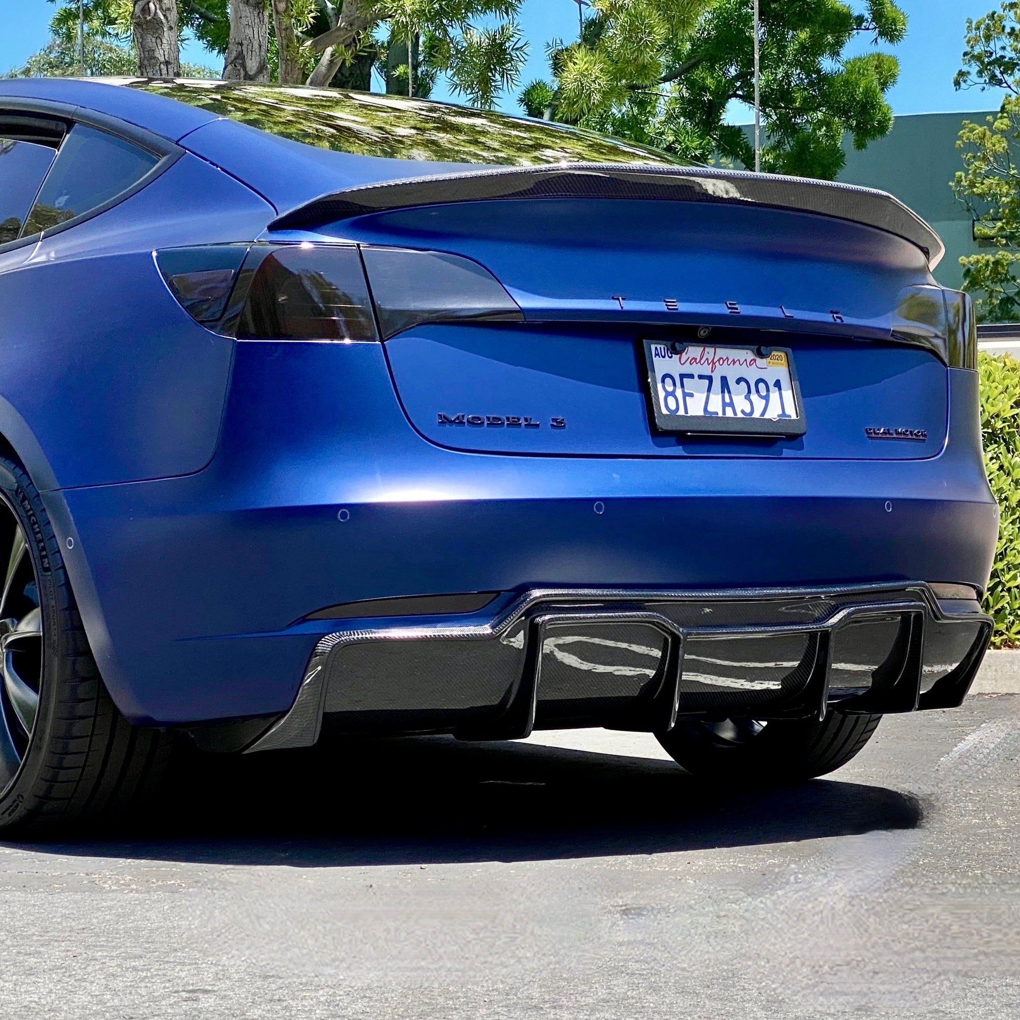 2017-2023 | Model 3 Viento Aero Rear Diffuser - Real Molded Carbon Fiber