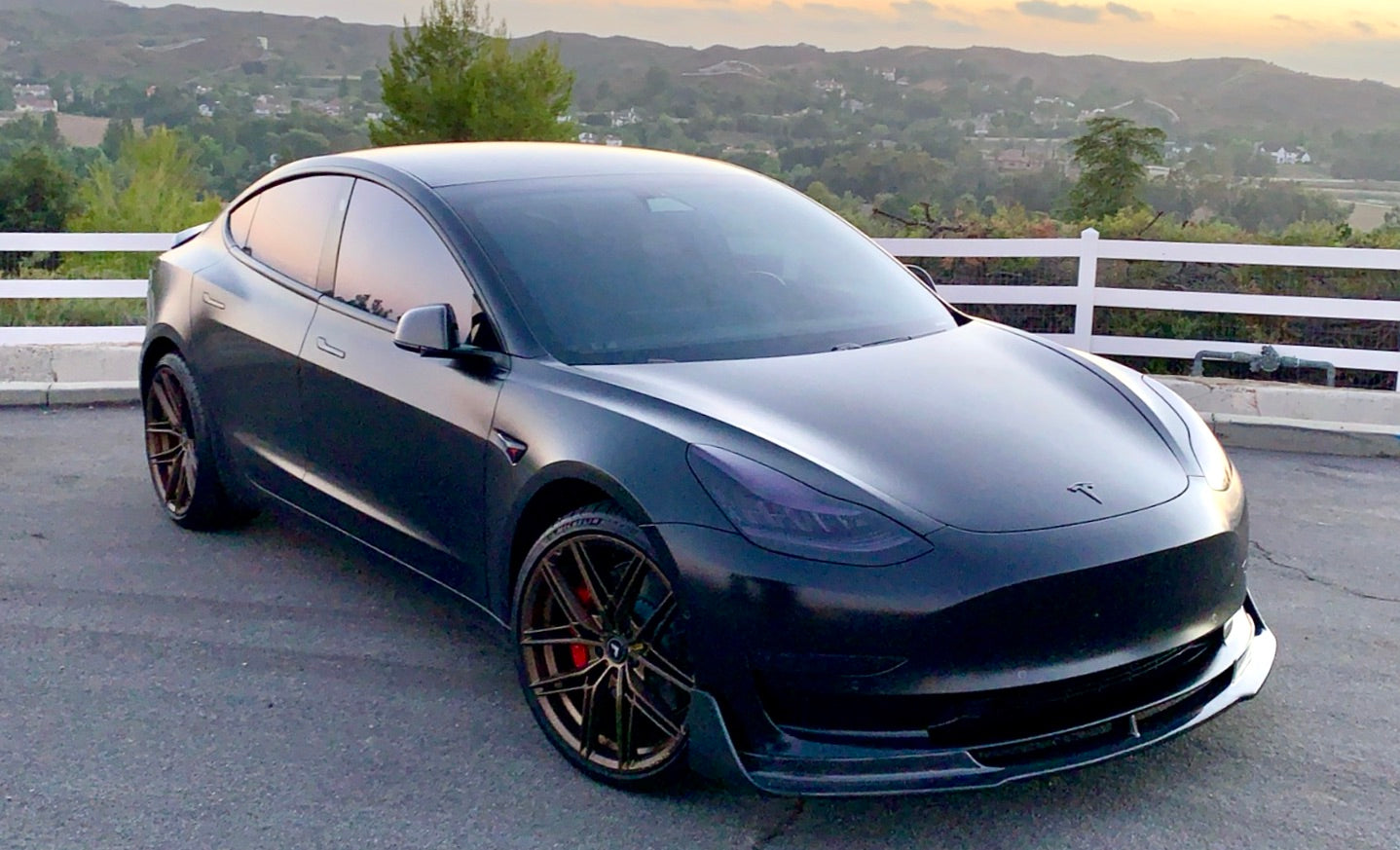 2017-2023 | Model 3 Viento Aero Front Lip - Real Molded Carbon Fiber