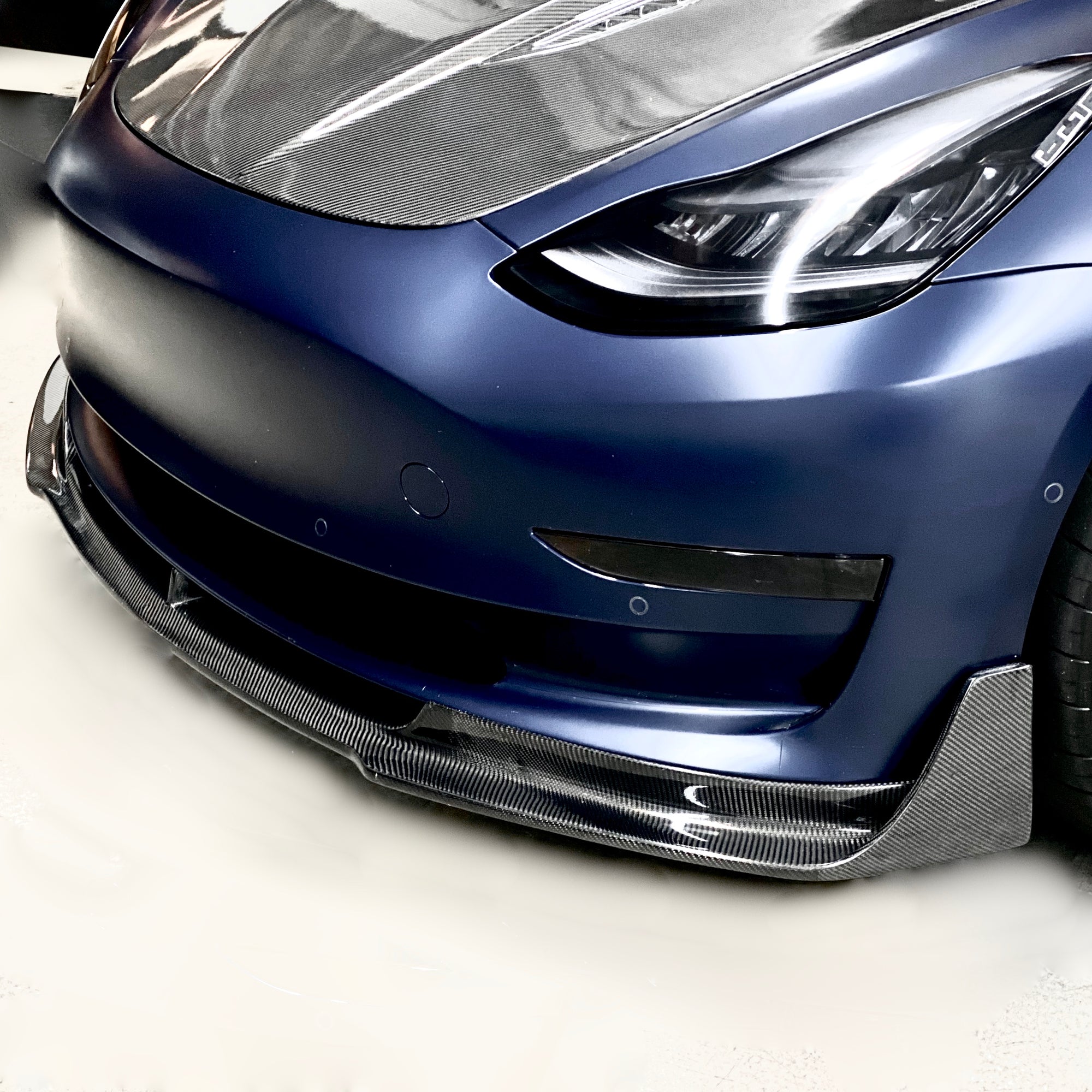 2017-2023 | Model 3 Viento Aero Front Lip - Real Molded Carbon Fiber