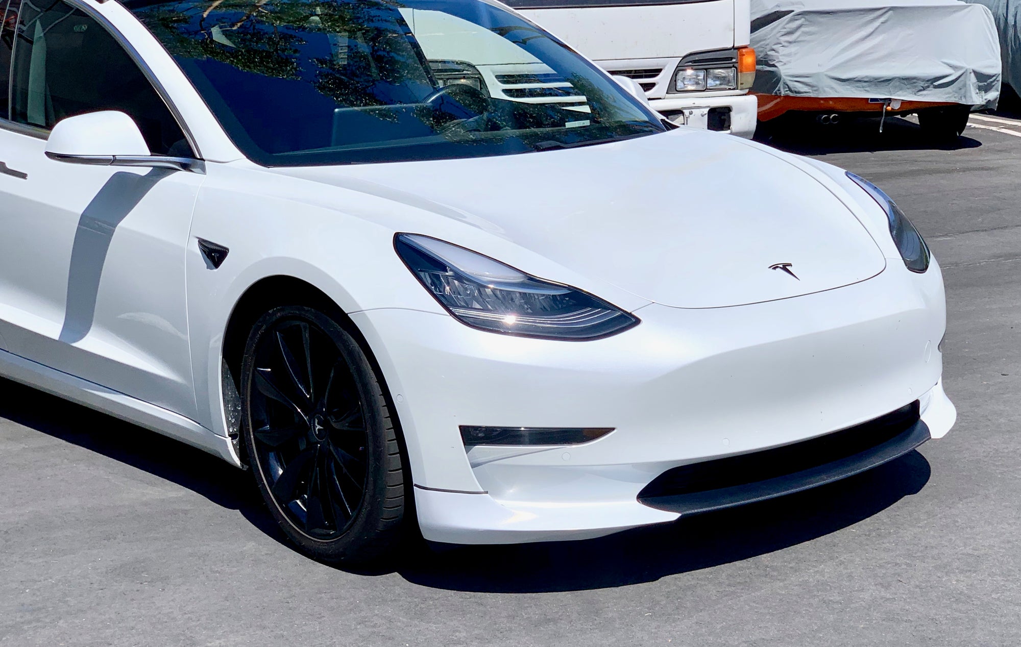 2017-2023 | Model 3 Front Lip Gen. 2 - Real Molded Carbon Fiber