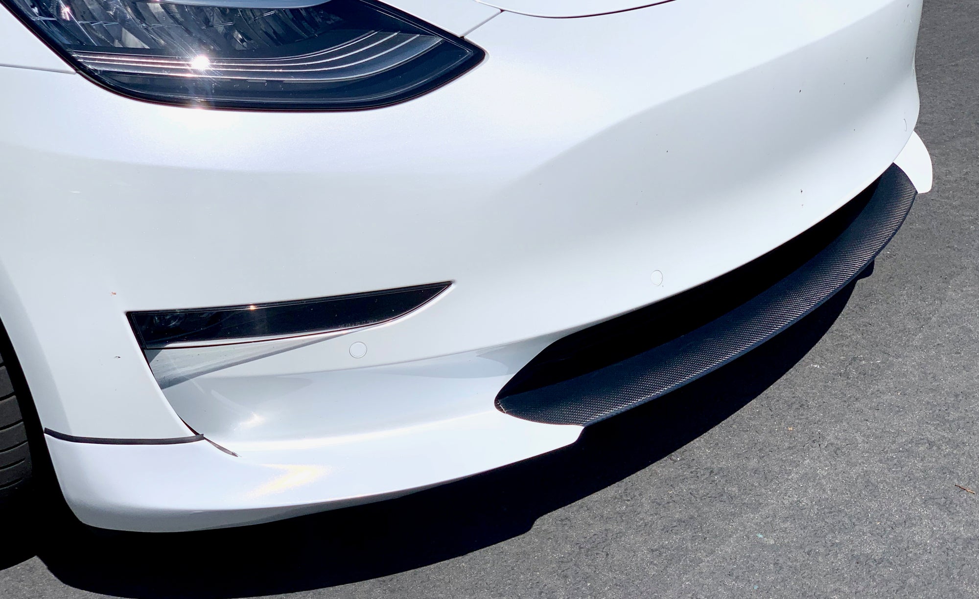 2017-2023 | Model 3 Front Lip Gen. 2 - Real Molded Carbon Fiber