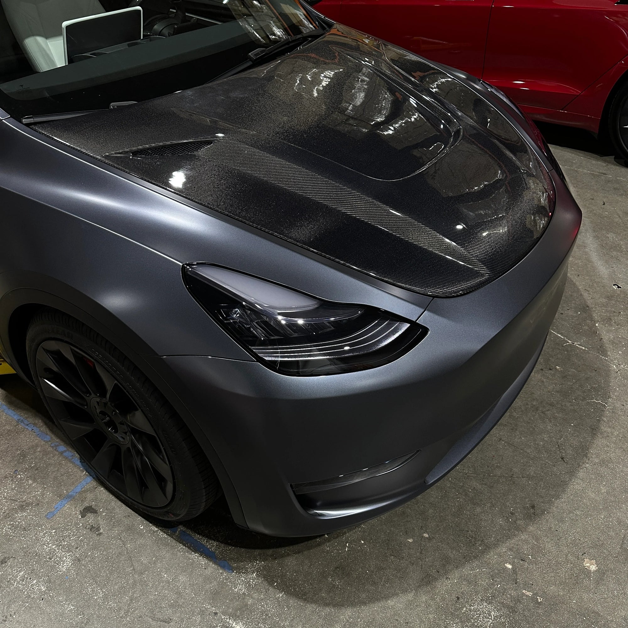 Model Y Viento Robot Hood - Dual Layer with Xpel Clear Bra- Real Molded Carbon Fiber