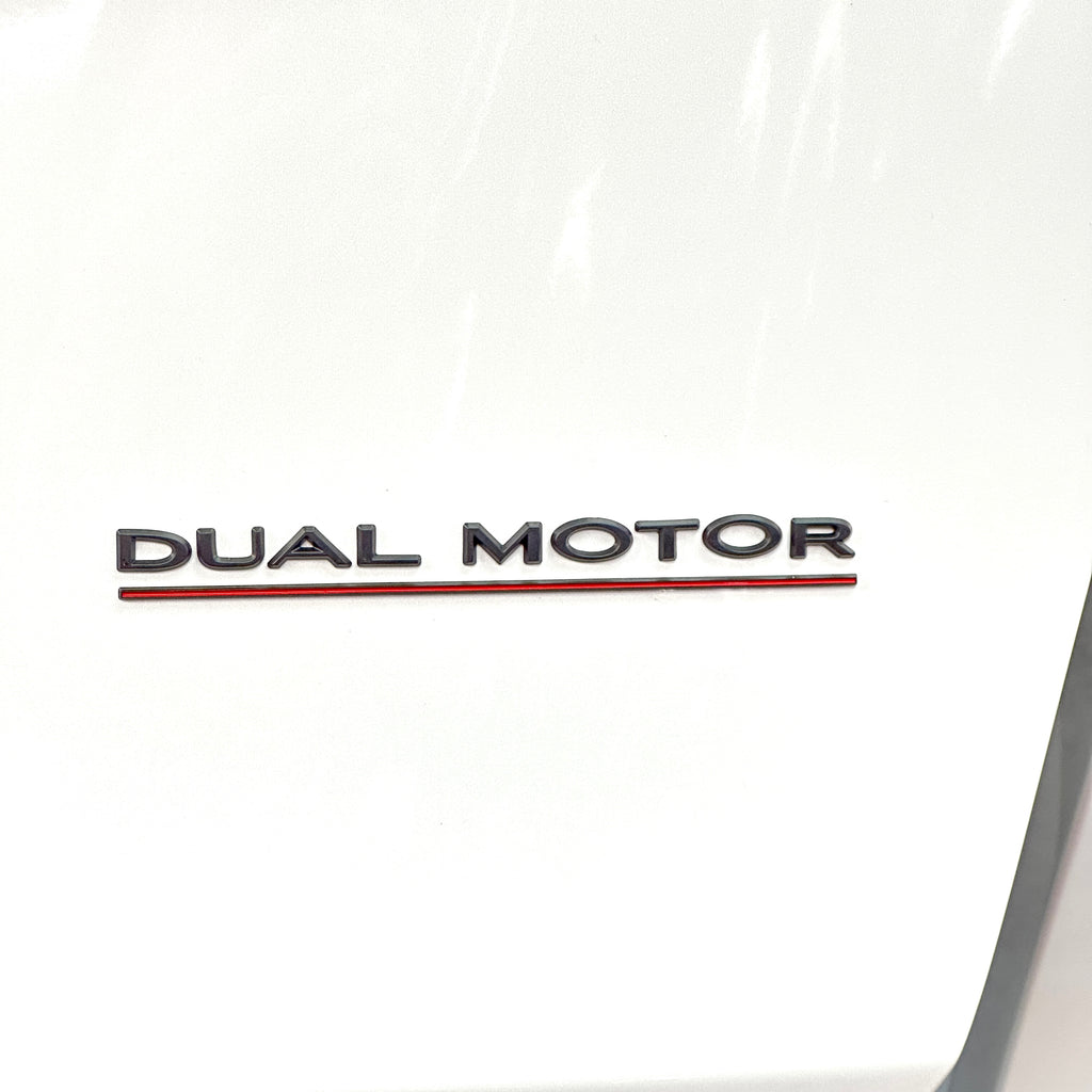 DUAL MOTOR Badges - Black or Chrome With Stripe – RPM TESLA Aftermarket ...