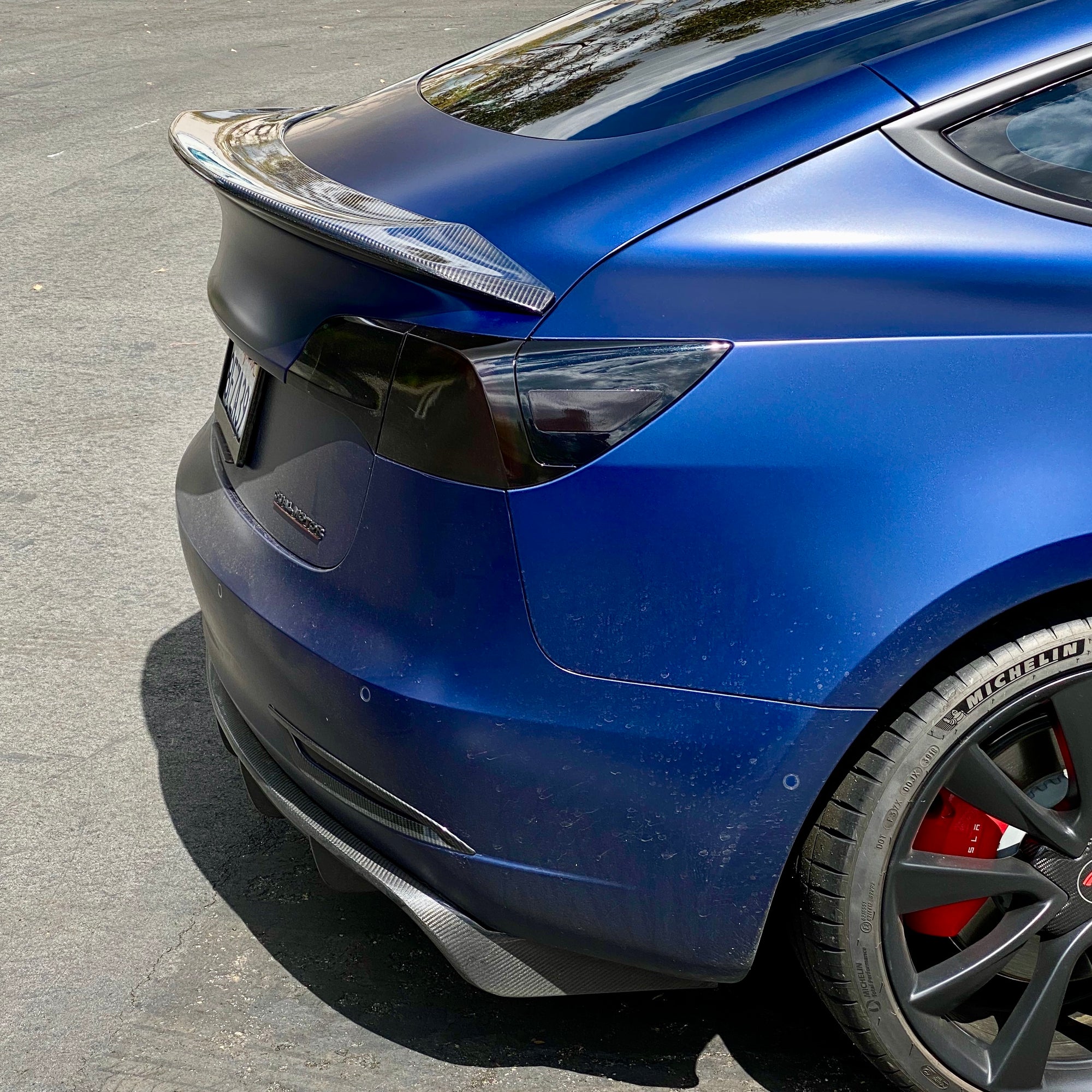 2017-2023 | Model 3 Jupiter V-Style Spoiler - Real Molded Carbon Fiber