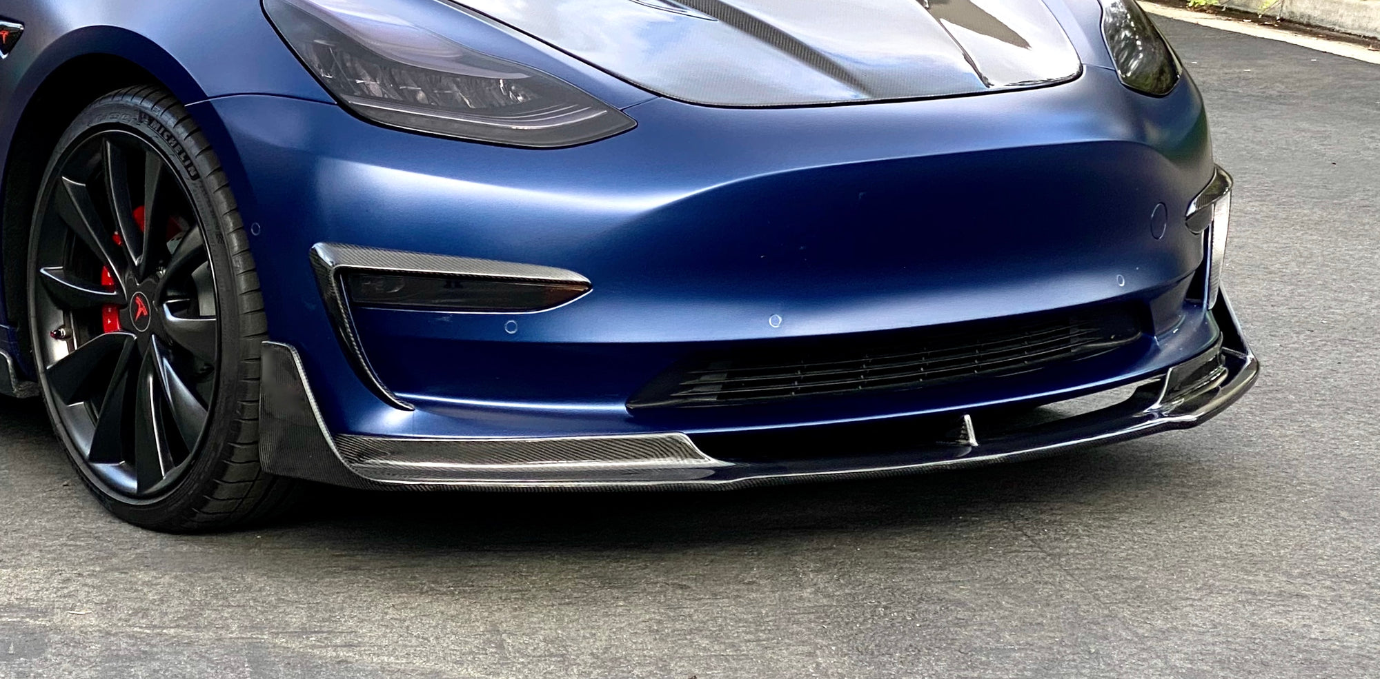 2017-2023 | Model 3 Viento Aero Front Lip - Real Molded Carbon Fiber