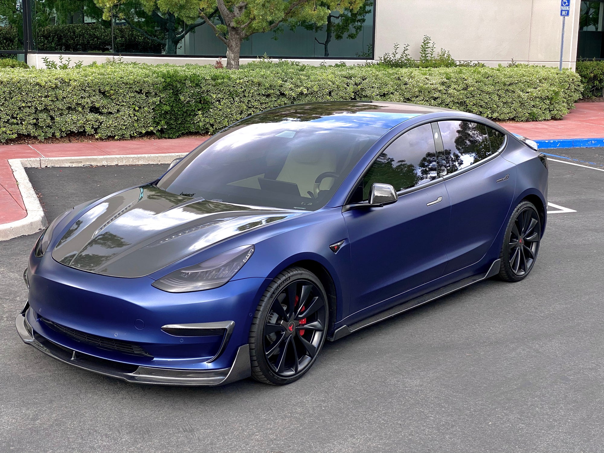 2017-2023 | Model 3 Viento Aero Front Lip - Real Molded Carbon Fiber