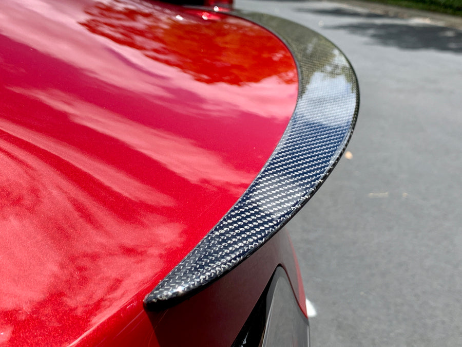 Incredible carbon fiber auto spoiler For Your Vehicles 